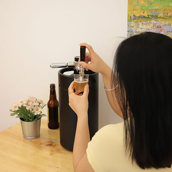4L Double Wall Keg with CO₂ Dispenser