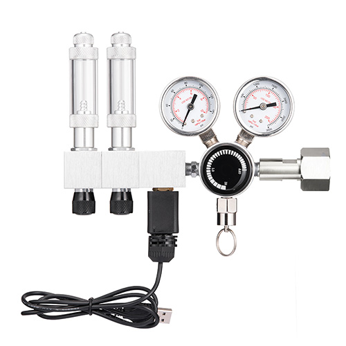 BP31 Dual-Gauge Pressure Regulator with Safety Valve, Match Universal CO₂ and N2 Refillable Cylinders, Perfect for Bars and Aquariums